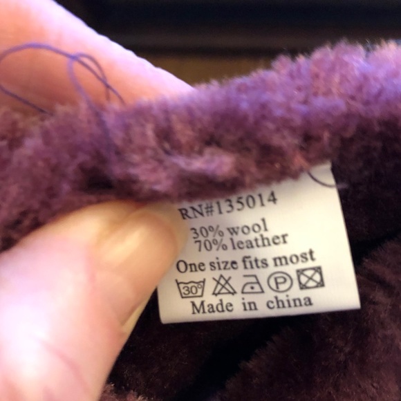 j.T.C. mauve wool and leather 1/2 gloves, NWT - Picture 4 of 4